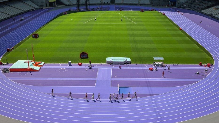 奥运紫色薰衣草跑道测试完毕，赢得一致好评！