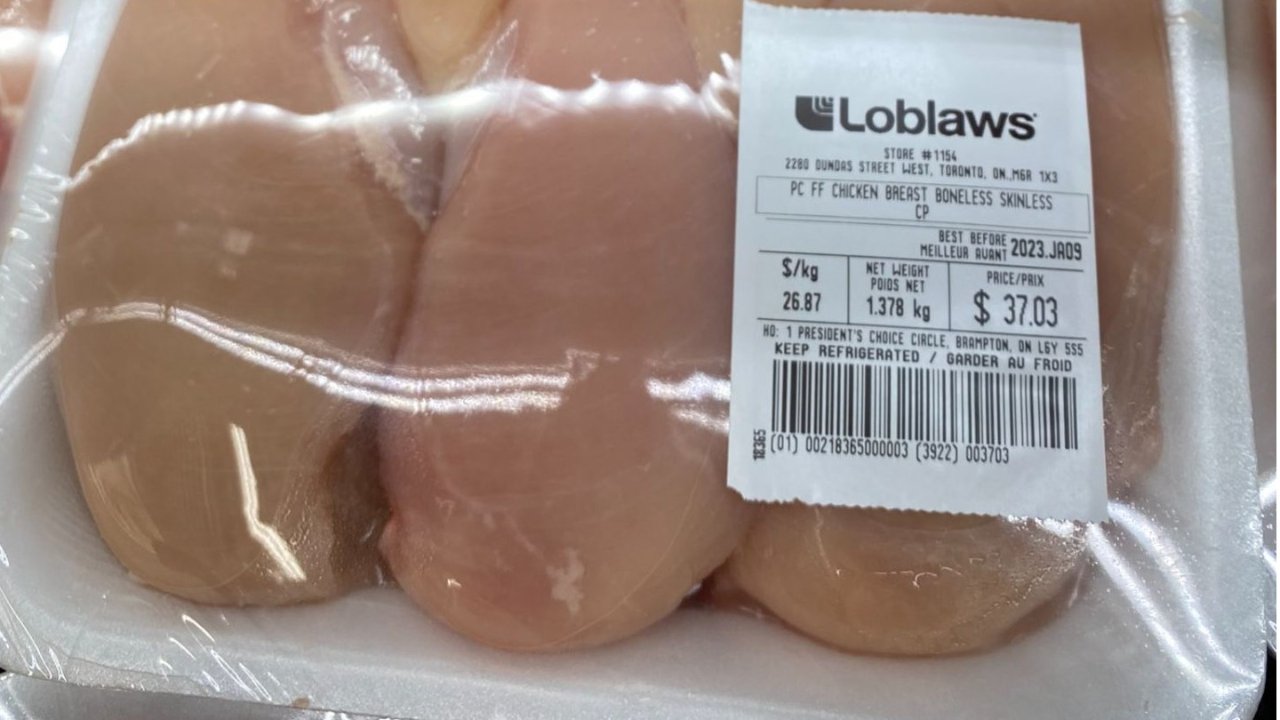 多伦多Loblaws现天价鸡肉，每公斤$27引来近230万网友围观！商家回应：没标错！