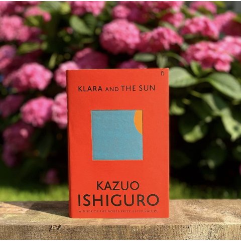 英文版 平装本克拉拉与太阳