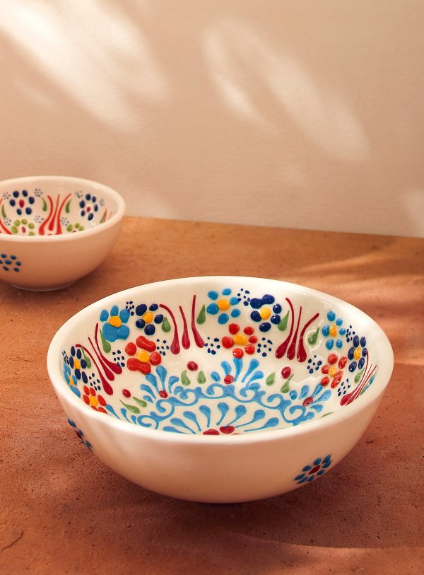精致复古陶瓷碗