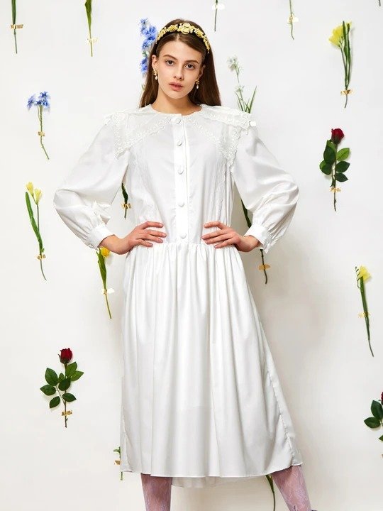 纯白连衣裙
