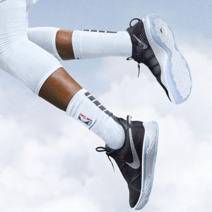 Nike 精选运动鞋履限时热卖 收M2K老爹鞋