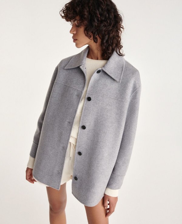 灰色羊毛夹克