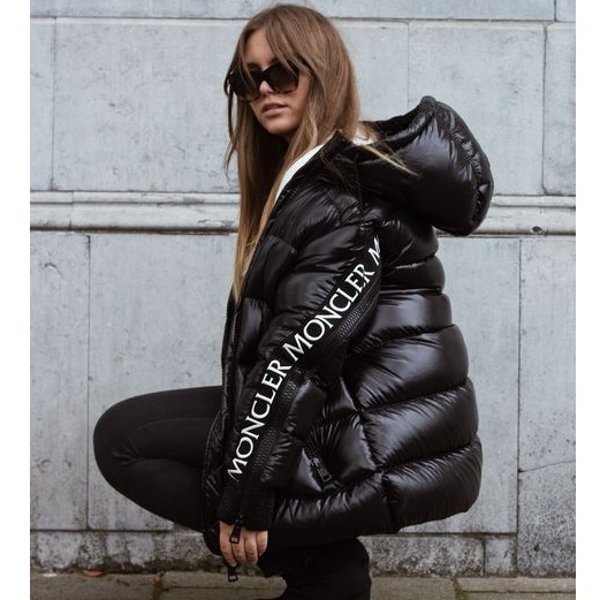 Moncler 罕见折扣|反季囤太香了羽绒服$927(指导价$1854) 低至5折+包税 ...