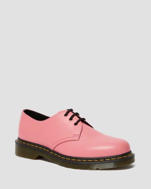 1461 粉色皮鞋
