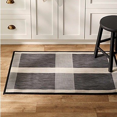 黑白格子地毯 70 x 115 cm