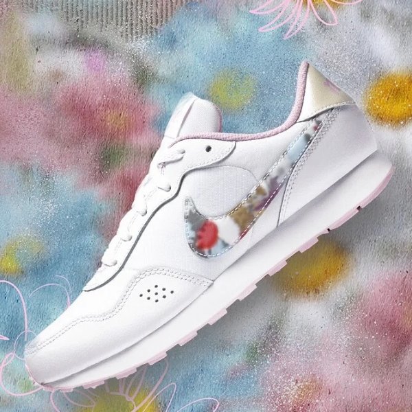 花卉logo运动鞋