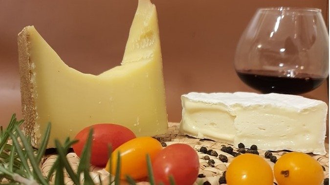法国奶酪超全科普贴 | 什么样的奶酪怎么吃，教你和法国人一样吃奶酪！