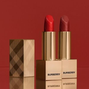 Burberry 英伦格调彩妆 格纹口红色号全 收#93铁锈红