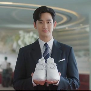 《眼泪女王》白女婿送的鞋找到啦💫Roger Vivier  韩国全网断货！