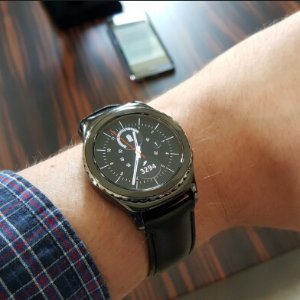 Samsung gear S2 经典版智能手表