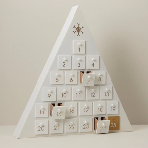 indigo圣诞日历 24日可爱巧克力套盒$9.5、文具套盒$15