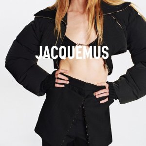 Jacquemus 法式慵懒  “纯欲天花板” 针织开衫$166