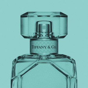 Tiffany 高颜值钻石香水热卖 女人都无法抵御的一抹蓝