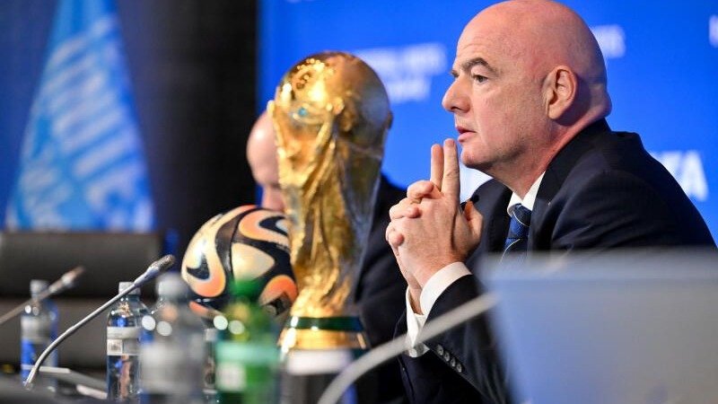 2030年世界杯将在三个大洲的六个国家进行 - 沙特力争2034年举办权