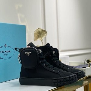 新年礼物：Prada 精选新款美衣美鞋 封面同款立省$700