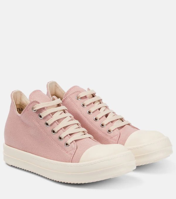 粉色大香肠帆布鞋