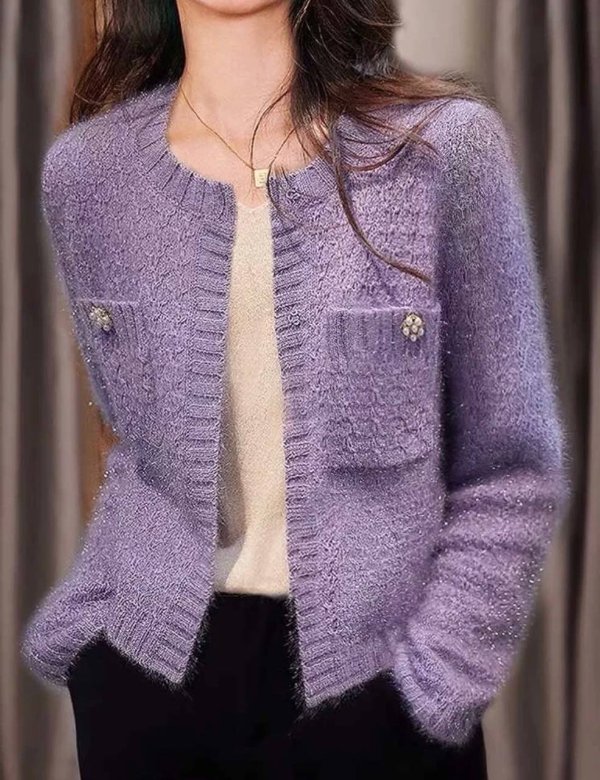 紫色针织衫