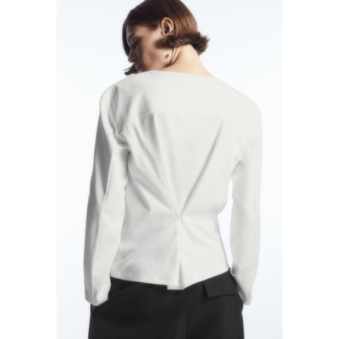 COS后背可收腰可放松！牛啊收腰剪裁长袖