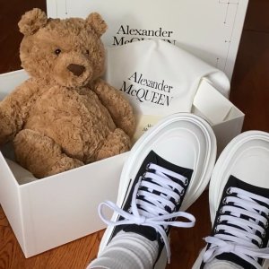 Alexander McQueen 麦昆小白鞋 首单8.5折