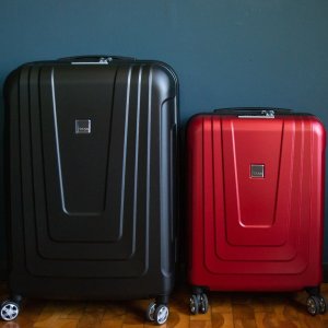 €119就收大号托运箱Titan 行李箱好价 超轻超坚固聚碳酸酯 容量大 自带海关锁