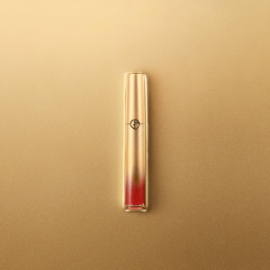 上新：Armani 全新限量金管唇釉上市 白富美的气质瞬间展现