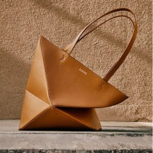 Loewe 神秘私促场！马海毛围巾、Puzzle、Gate包包赶紧冲！