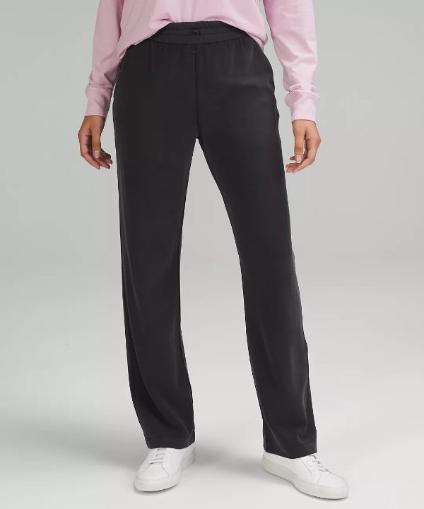 Softstreme High-Rise Pant Regular Softstreme 垂坠长裤£54.00 超值好货