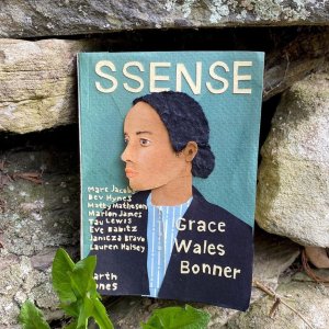 SSENSE 私促开启 收Vivienne Westwood、TNF、Converse