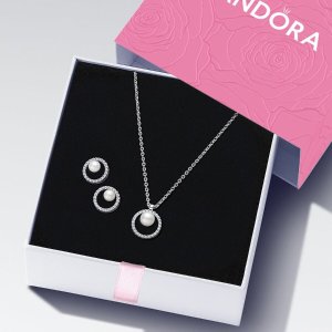 Pandora珍珠项链套装