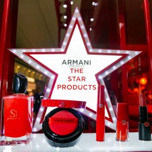 Armani阿玛尼 彩妆活动 蓝红气垫、红管唇釉等都有