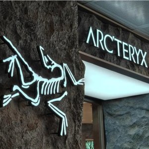 加拿大 Arc'Teryx 始祖鸟 软壳硬壳区别、型号解析、折扣详情