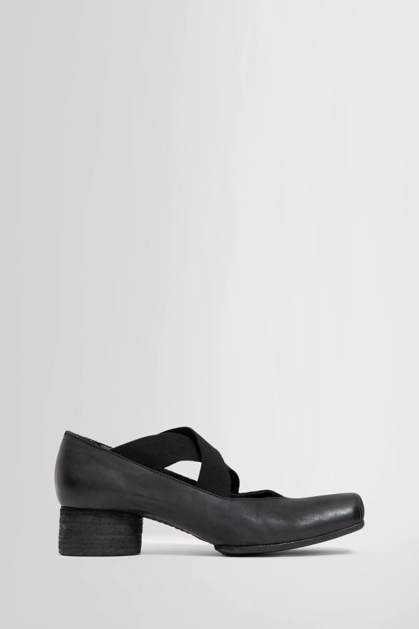 黑色+黑绑带芭蕾高跟鞋