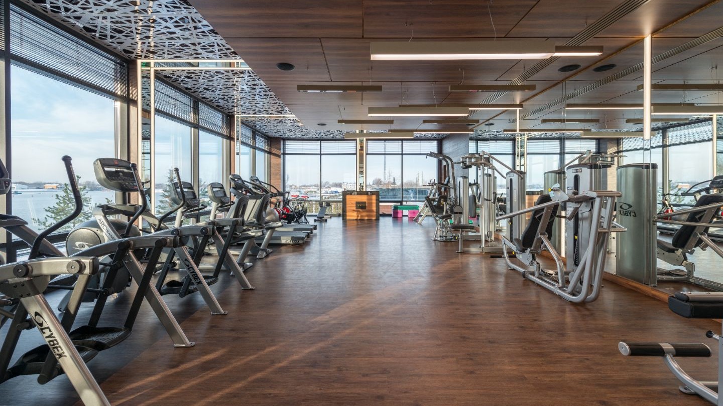 加拿大健身房攻略- 7家连锁店会员价格盘点+ 优缺点分析！