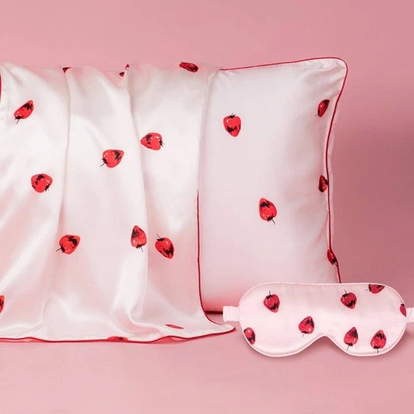 草莓真丝眼罩枕套组合 STANDARD