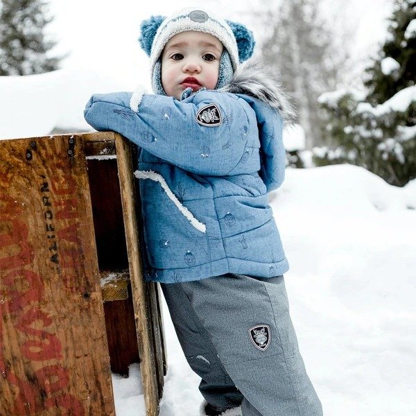 宝宝滑雪服