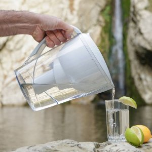 史低价：Brita 家用滤水壶 10杯量 过滤金属 软化水质 带滤芯