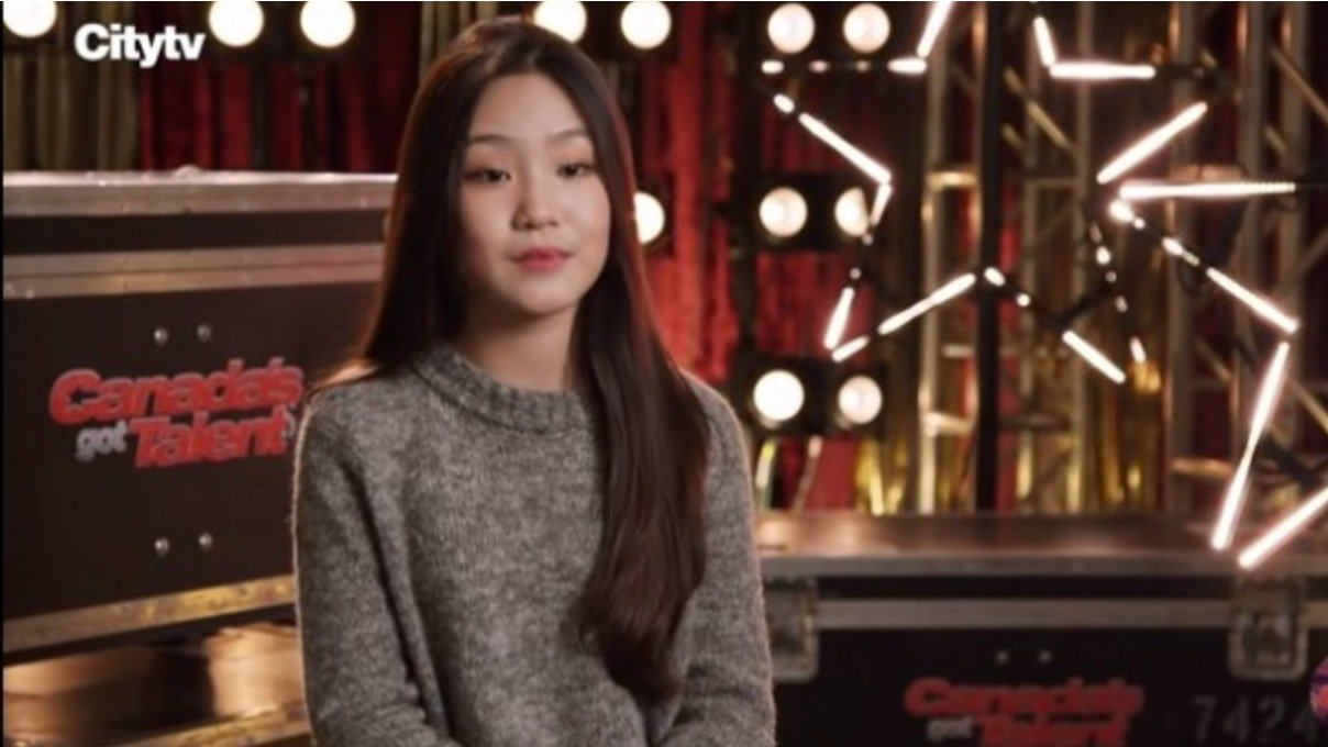 加拿大版“好声音”？14岁华裔女孩加拿大达人秀征服评委直入半决赛！