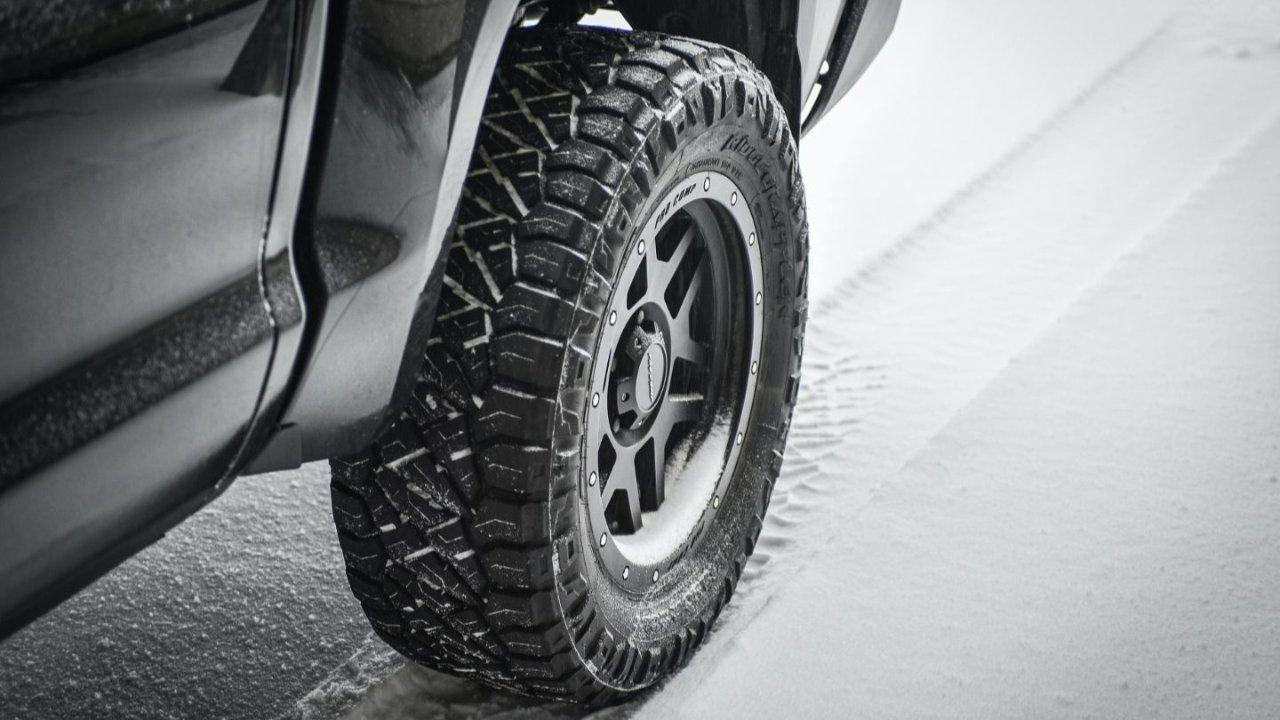 德国冬胎攻略 - 冬季轮胎更换法规/价格/储存+雪胎注意事项