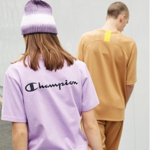 Champion 潮流单品 $25收 logo 条绒卫衣 收香芋紫高领卫衣