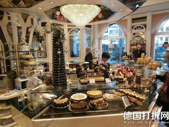 cafe-reichard.jpg