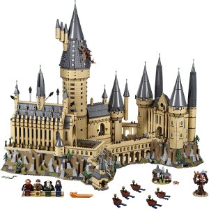 网络星期一：LEGO 哈利波特霍格沃茨城堡收藏版
