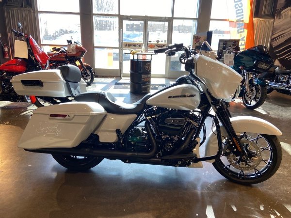 2020 Harley-Davidson FLHXS 
