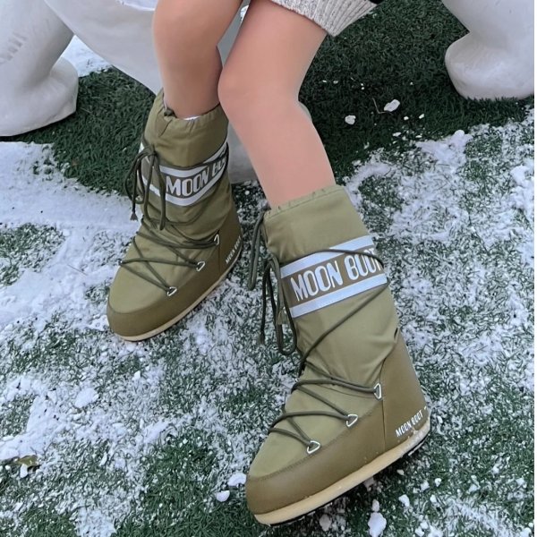 Classic High Snow Boots in Green