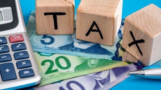 2024加拿大报税须知 - 个人免税额、各省税阶、捐款和额外免税，附退税详细步骤