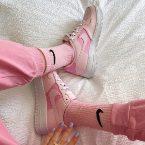 Nike官网大促 甜美可爱的粉色系 运动girl上线啦