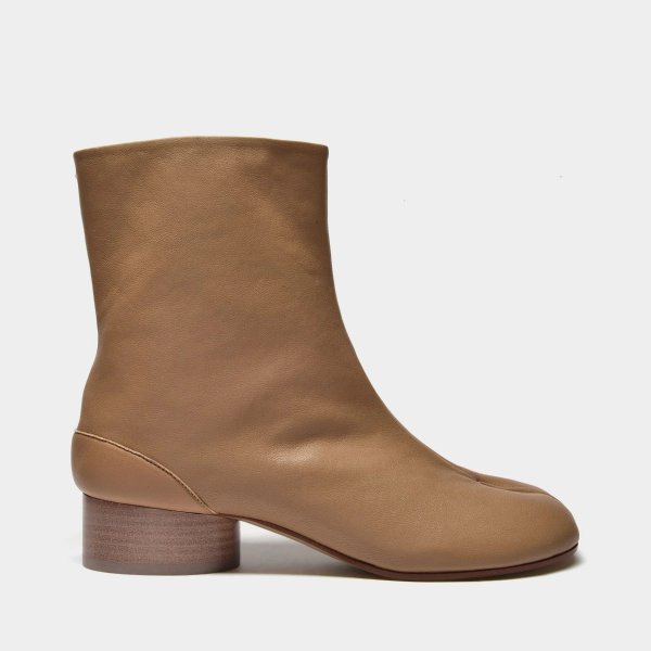 Tani H30 Ankle Boots in Beige Leather