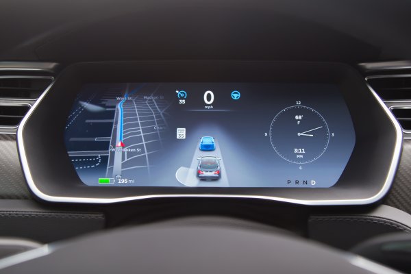 tesla特斯拉驾驶体验报告!我退了model 3换成了model