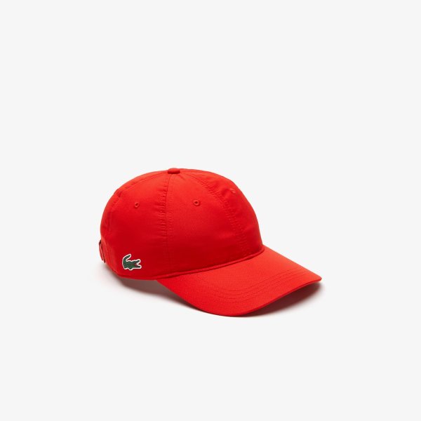 红色logo棒球帽