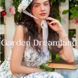 Scarlet Darkness 仙女度假穿搭🧚‍♀️降价啦！碎花上衣€19